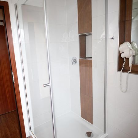 Vier Jahreszeiten Rooms Husum  Екстер'єр фото